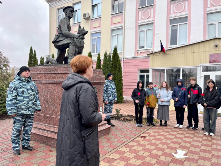 Мы помним своих героев!.