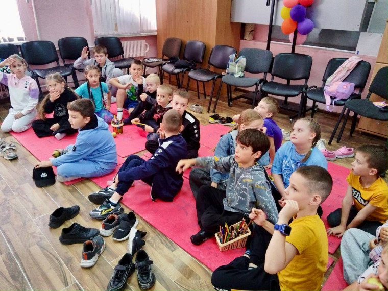 Прокачиваем интеллект и смотрим мультики вместе.